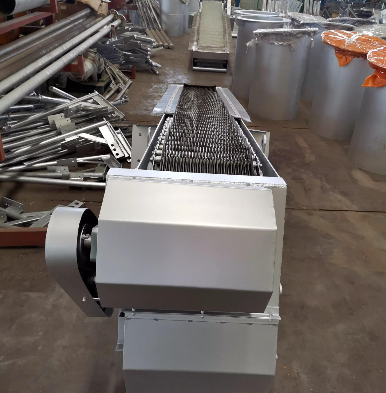 格栅除污机在水处理过程中的应用效果